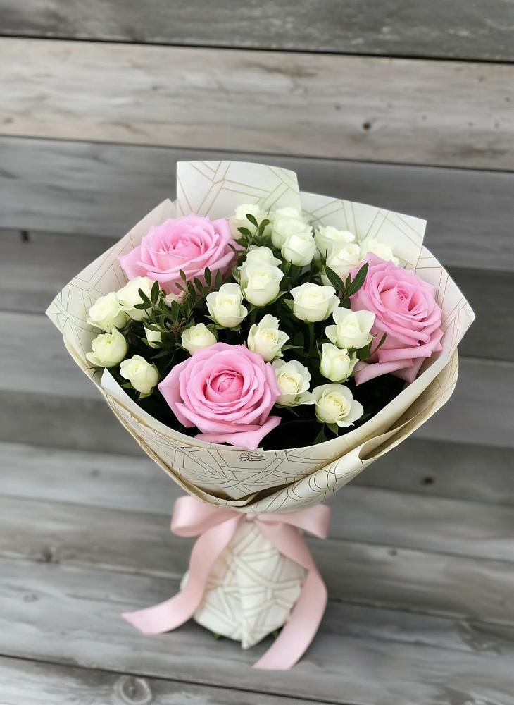 Букет цветов из: Розы в Дульдурге