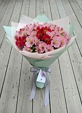 Букет цветов из:  Альстромерии в Дульдурге