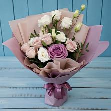 Букет цветов из:  Розы и Лизиантусы в Дульдурге