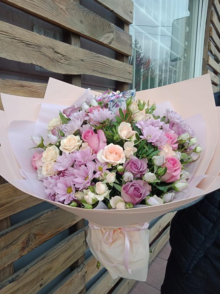 Букет цветов из: Розы и Хризантемы в Дульдурге