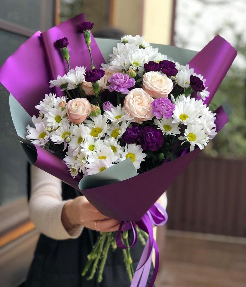 Букет цветов из: Хризантемы, Гвоздики и Розы в Дульдурге