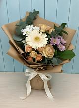 Букет цветов из:  Герберы и Хризантемы в Дульдурге