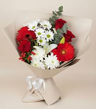 Букет цветов из:  Розы, Хризантемы, Герберы и Лилии в Дульдурге