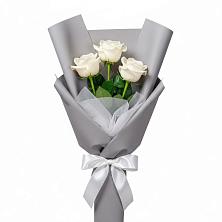 Букет 3 белые розы в Дульдурге