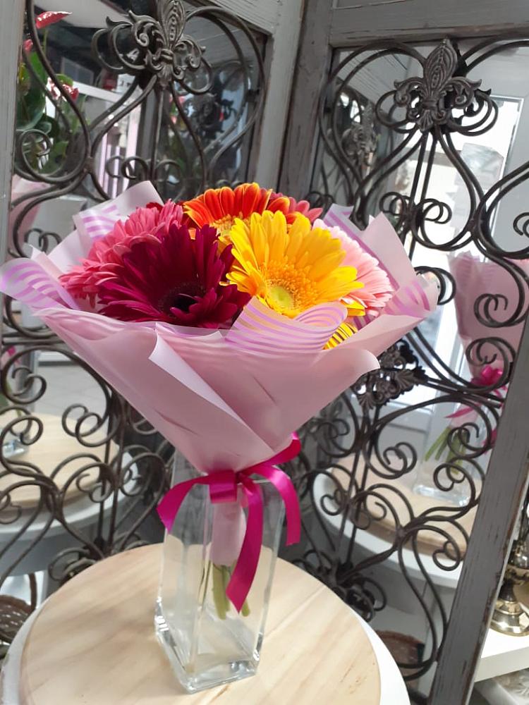 Букет цветов из: Герберы в Дульдурге