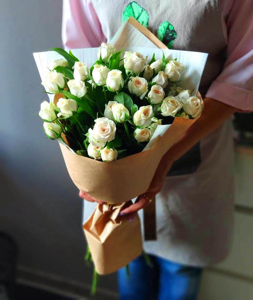 Букет цветов из: Розы в Дульдурге