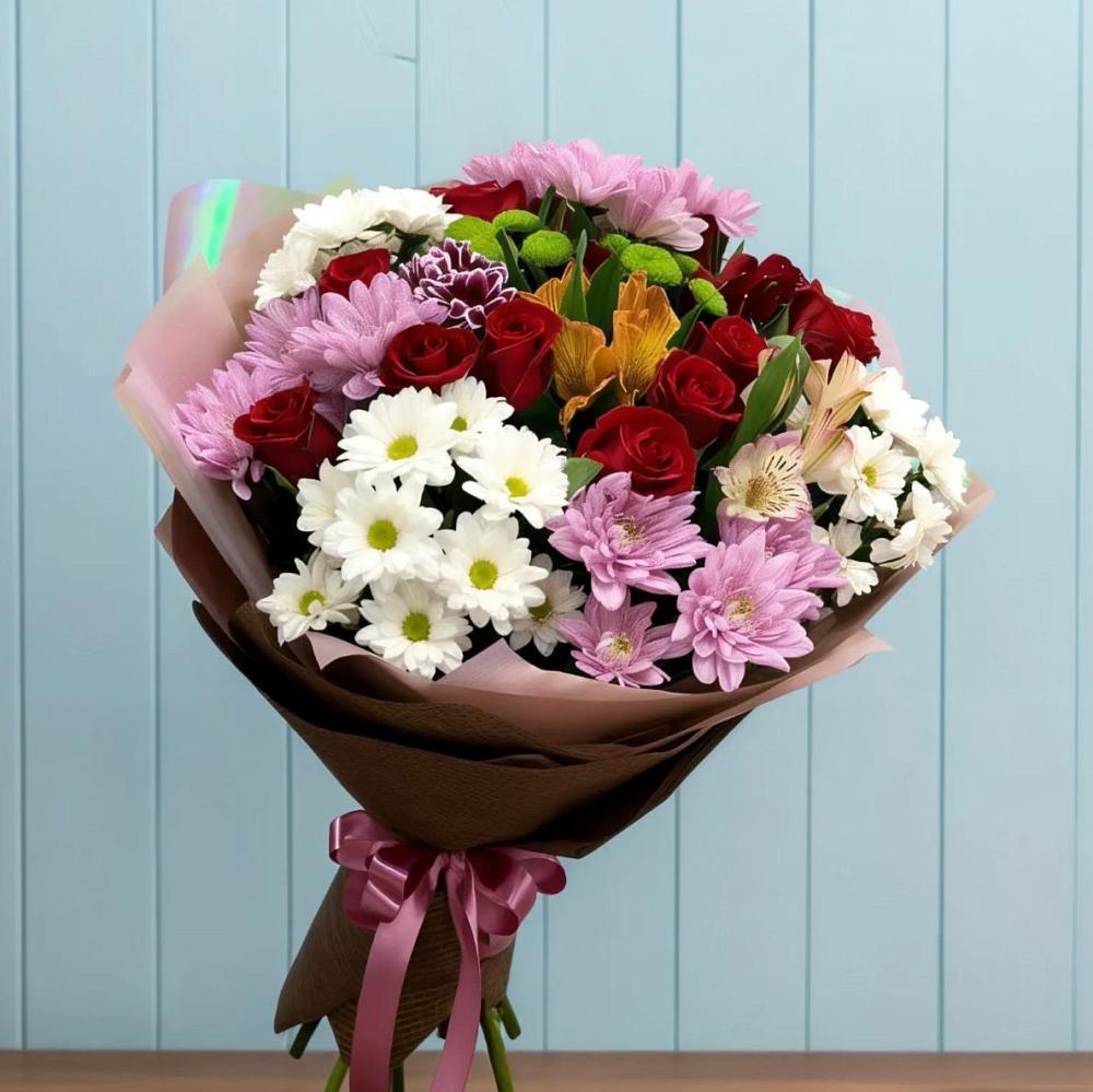 Букет цветов из: Розы, Хризантемы и Альстромерии в Дульдурге